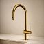 Grifo de cocina monomando extraíble Lazio Oro Cepillado de Imex